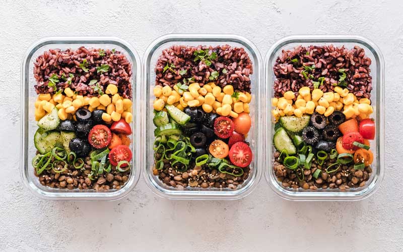 Why You Should Stop Storing Food in Plastic Containers yoRecipes