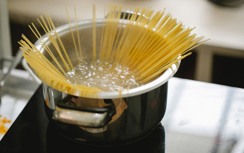 Never Pour Pasta Water Away, Use it This Way Instead yoRecipes
