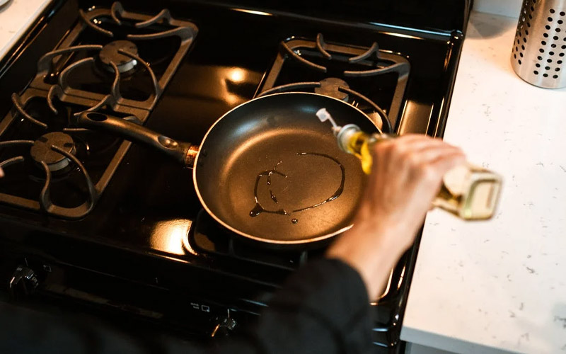 These Are the Best Things You Can Use instead of Cooking Oil yoRecipes