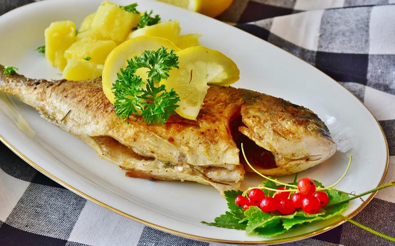 This is Why Fried Fish is Bad for You yoRecipes