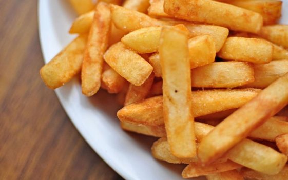 Say Goodbye to Soggy Chips: Reheat Like a Pro! – yoRecipes